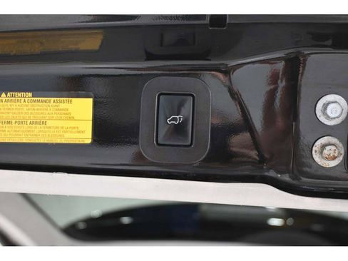 Used 2014 Toyota Sienna LE image 26