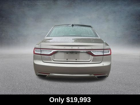 Used 2018 Lincoln Continental Reserve w/ Luxury Package FWD image 4