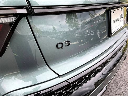 New 2026 Audi Q3 quattro 2.0T AWD/4WD image 9