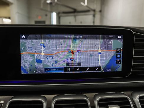 Used 2021 Mercedes-Benz GLE 450 4MATIC image 16