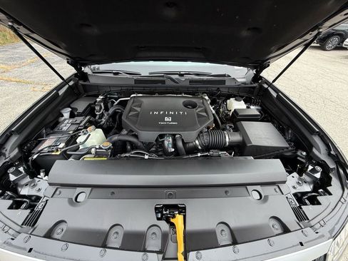 New 2026 INFINITI QX80 Luxe w/ Cargo Package image 27