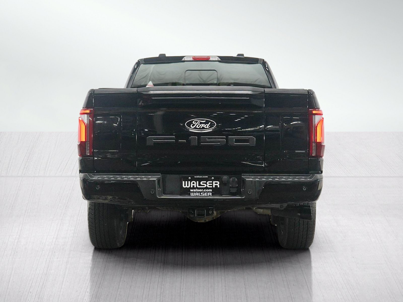 Used 2024 Ford F150 Lariat w/ Bed Utility Package AWD/4WD image 5