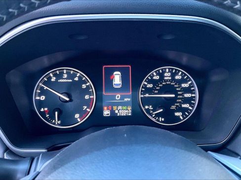 Certified 2023 Subaru Outback Limited image 8