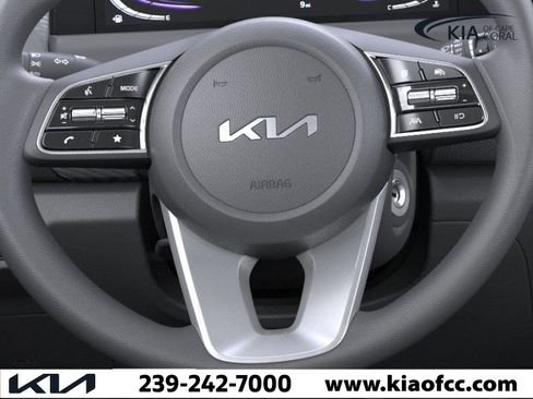 New 2026 Kia Seltos LX image 22