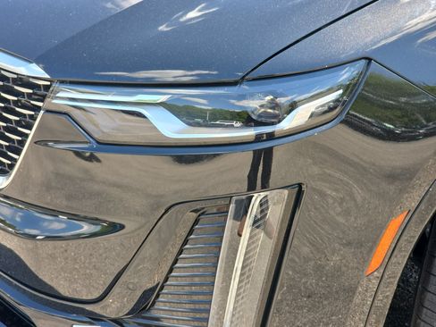 Used 2024 Cadillac XT6 Luxury FWD image 36