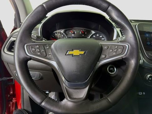 Used 2022 Chevrolet Equinox LT image 12