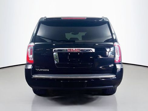Used 2016 GMC Yukon Denali w/ Open Road Package AWD/4WD image 8