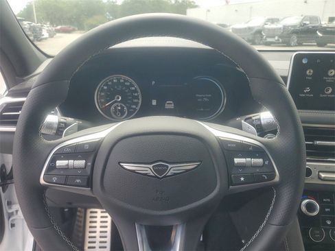 Used 2025 Genesis G70 2.5T w/ Sport Prestige Package image 15
