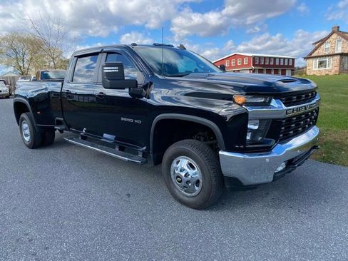 Used 2022 Chevrolet Silverado 3500 LT w/ All Star Edition image 6