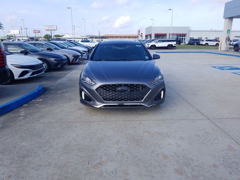 Used 2018 Hyundai Sonata Sport image 2