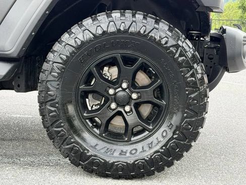 Used 2023 Jeep Wrangler Unlimited Sport AWD/4WD image 17