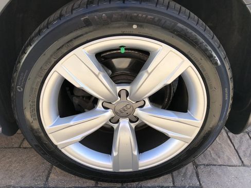 Used 2013 Audi A4 Premium w/ Convenience Pkg AWD/4WD image 9