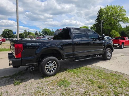 Used 2022 Ford F250 Lariat w/ Lariat Ultimate Package AWD/4WD image 6