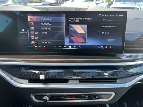 Used 2024 BMW X5 xDrive40i w/ M Sport Package AWD/4WD image 18