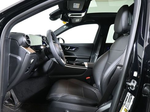 Certified 2026 Mercedes-Benz GLC 300 4MATIC image 3