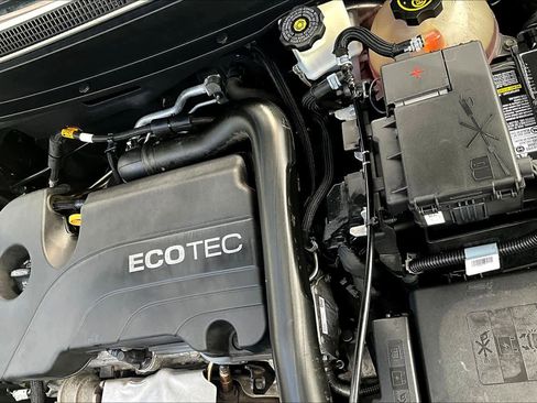 Used 2020 Chevrolet Equinox LT FWD image 33