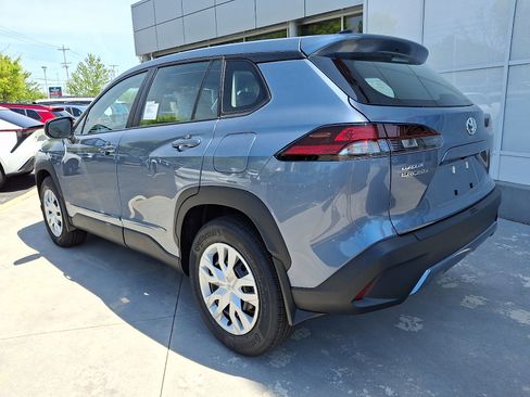 New 2026 Toyota Corolla Cross L image 3