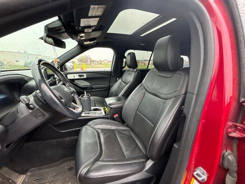 Used 2021 Ford Explorer ST w/ Equipment Group 401A AWD/4WD image 6