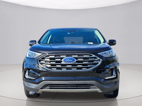 Used 2024 Ford Edge Titanium AWD/4WD image 8