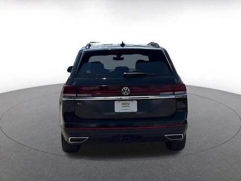 Used 2026 Volkswagen Atlas SE FWD image 12