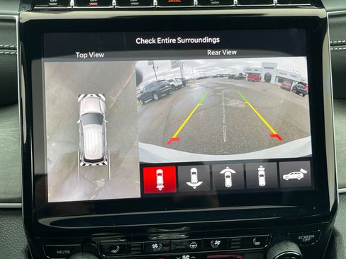 New 2025 Jeep Grand Cherokee L Limited w/ Luxury Tech Group II image 23