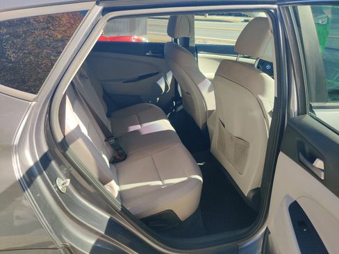 Used 2016 Hyundai Tucson SE w/ Option Group 02 image 15