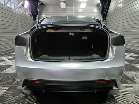 Used 2024 Tesla Model 3 Performance image 9