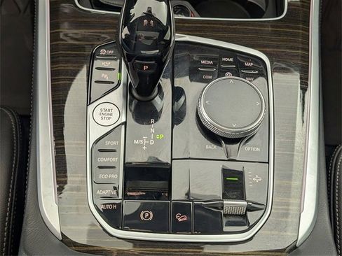 Used 2021 BMW X5 xDrive40i w/ M Sport Package image 25