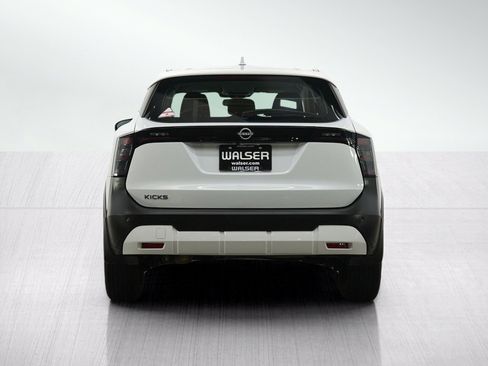 Used 2025 Nissan Kicks S FWD image 4