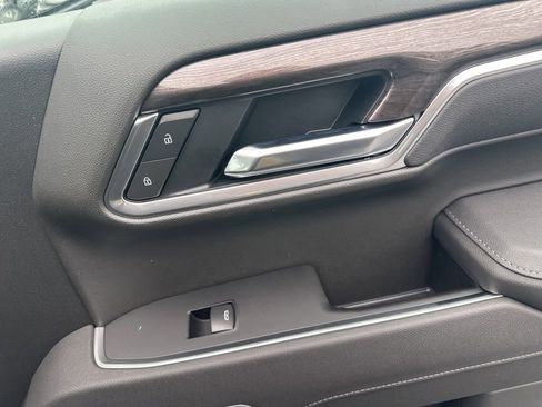 New 2026 Chevrolet Silverado 1500 LTZ w/ LTZ Premium Package image 33