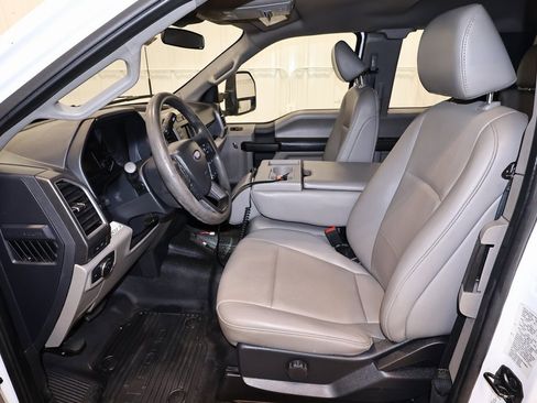 Certified 2022 Ford F550 4x4 SuperCab Super Duty image 14