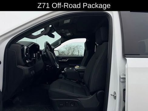 Certified 2022 Chevrolet Silverado 1500 RST image 8