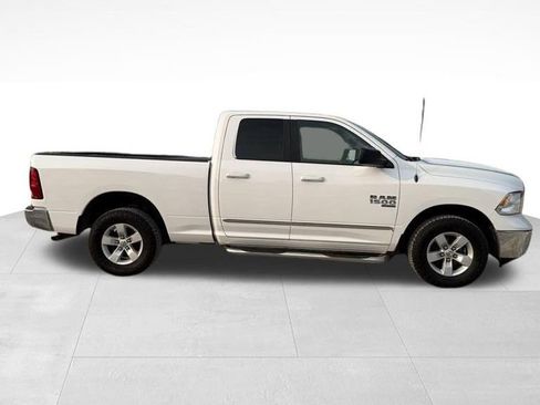 Used 2019 RAM 1500 Classic SLT image 5
