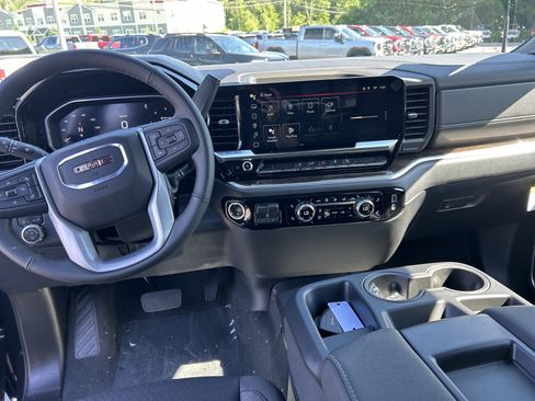Used 2026 GMC Sierra 2500 SLE w/ SLE Value Package; AWD/4WD image 61