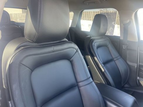 Used 2023 Lincoln Corsair Standard image 30