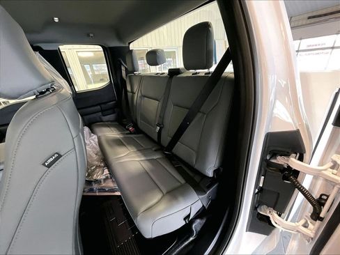 New 2026 Ford F250 XL w/ XL Chrome Package AWD/4WD image 15
