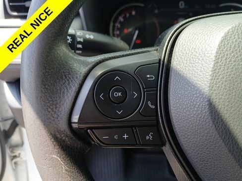 Used 2023 Toyota RAV4 LE AWD/4WD image 22