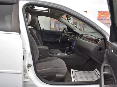 Used 2013 Chevrolet Impala LT w/ LT Sunroof Package image 16