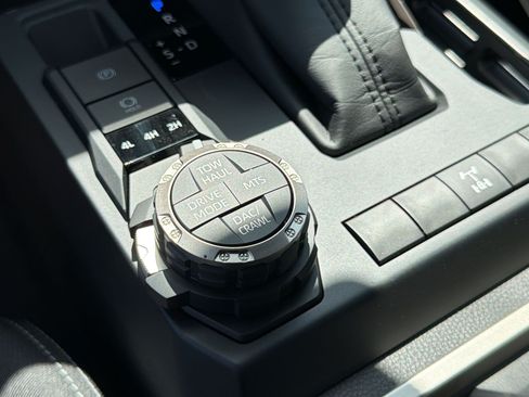 New 2026 Toyota Tacoma TRD Off-Road AWD/4WD image 21