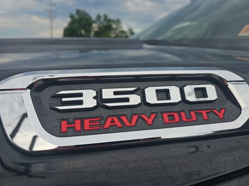 Used 2019 RAM 3500 Big Horn AWD/4WD image 32