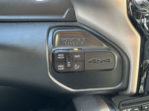 Used 2019 RAM 2500 Laramie AWD/4WD image 25