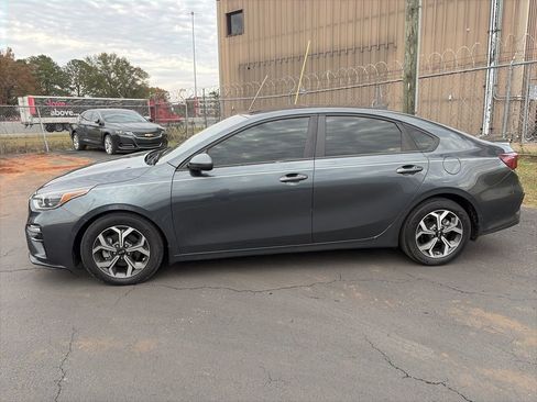 Used 2021 Kia Forte LXS image 4