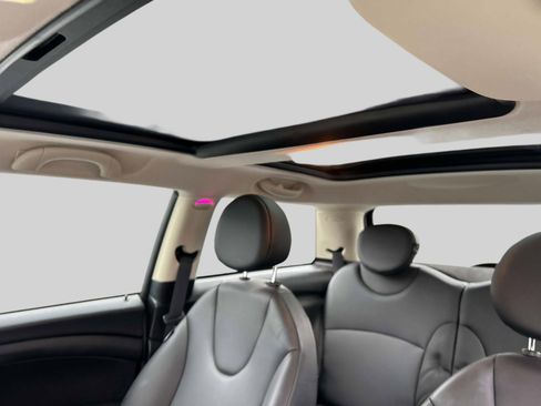 Used 2012 MINI Cooper Hardtop image 17