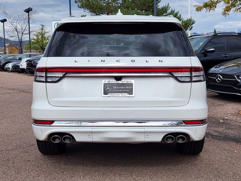 Used 2023 Lincoln Aviator Black Label w/ Dynamic Handling Package image 6