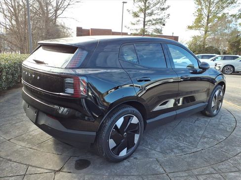 New 2026 Volvo EX30 Plus image 3