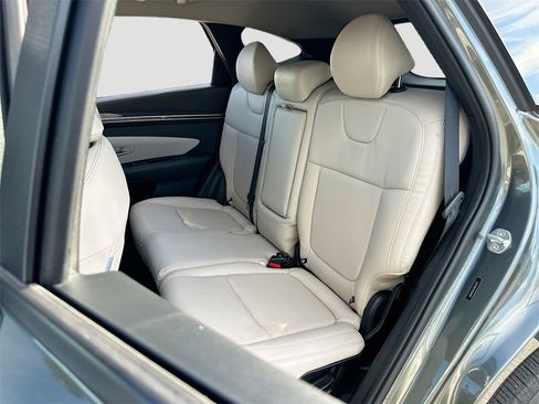 Used 2022 Hyundai Tucson SEL w/ Cargo Package image 23