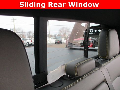 Certified 2025 Chevrolet Colorado ZR2 w/ Technology Package image 22