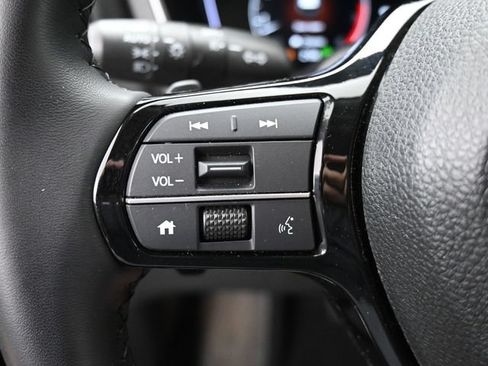 Used 2025 Honda Pilot EX-L image 23