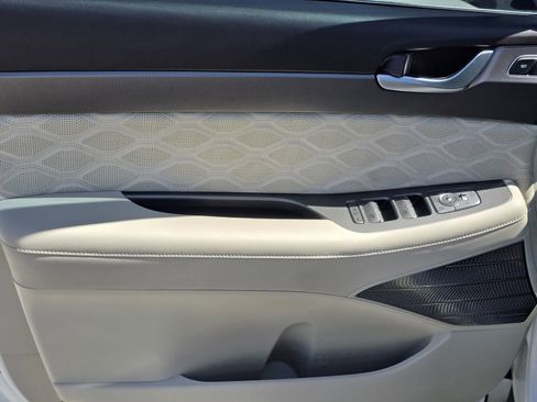 Used 2021 Hyundai Palisade Calligraphy image 13