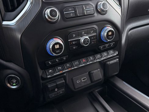 Used 2019 GMC Sierra 1500 Denali w/ Denali Ultimate Package image 44